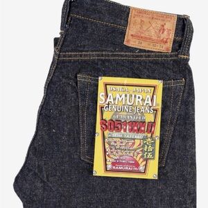 Samurai S0511XX11 slim tapered 15 oz selvedge indigo denim 36x31. Brand new!